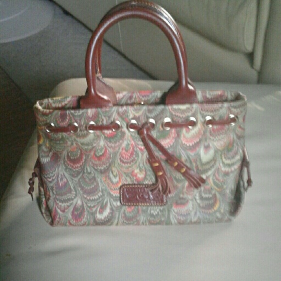 New Dooney and Bourke purse - Picture 1 of 4